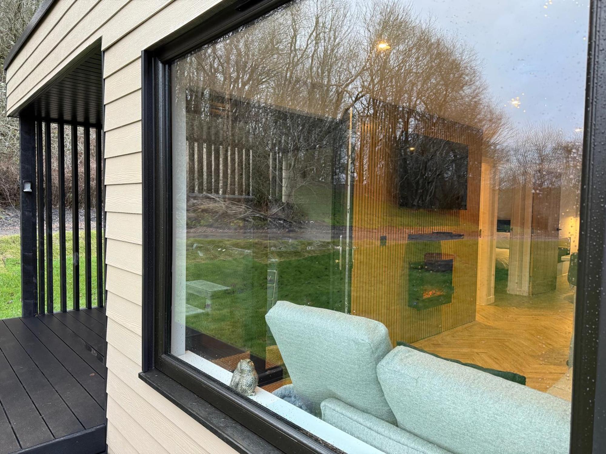 River Logie Lodges Westfield  Екстериор снимка